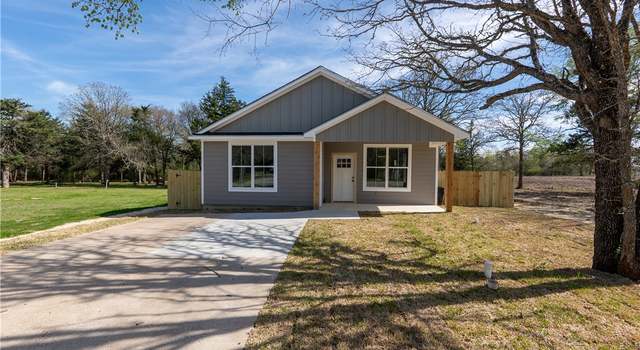 Photo of 1915 Marshall Ave, Bryan, TX 77803