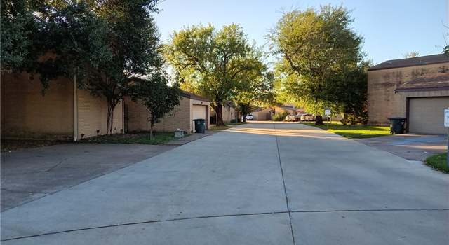 Photo of 2136 Kazmeier Plz, Bryan, TX 77802
