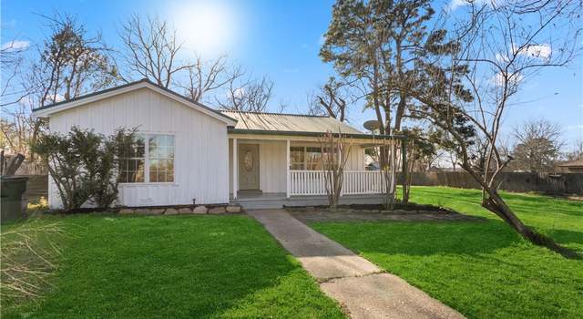 Photo of 704 N Glass St, Franklin, TX 77856
