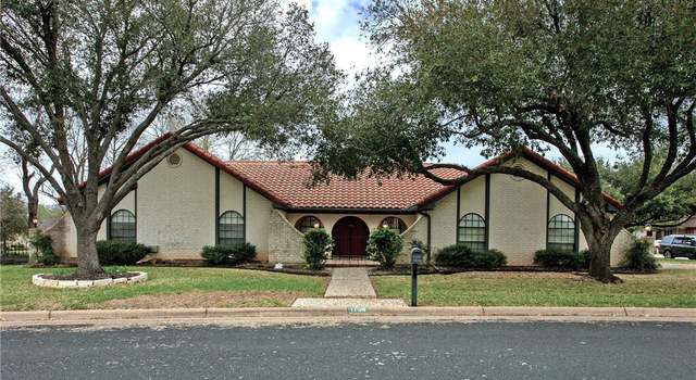 Photo of 1709 Greenwood Dr, College Station, TX 77845