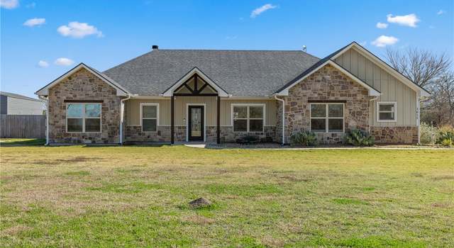 Photo of 3615 Henderson Rd, Navasota, TX 77868