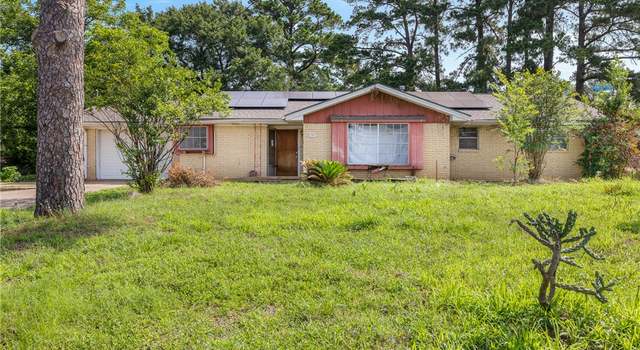 Photo of 707 Norwood Ln, Hearne, TX 77859