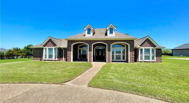 Photo of 4017 Austins Estates Dr, Bryan, TX 77808