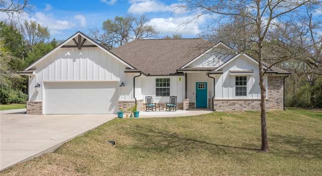 Photo of 10707 Lakefront Dr, College Station, TX 77845