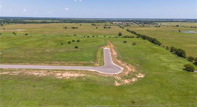 Photo of 4765 Deadwood Ln, Bryan, TX 77808