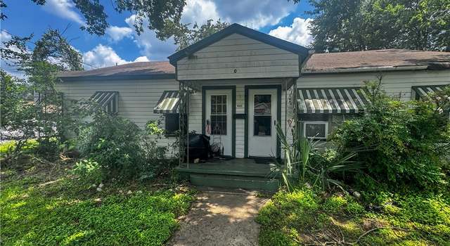 Photo of 901 Post Oak St, Hearne, TX 77859
