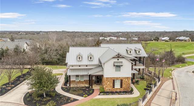 Photo of 3240 Founders Dr, Bryan, TX 77807