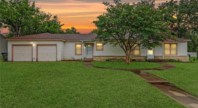 Photo of 105 Highland Dr, Bryan, TX 77801