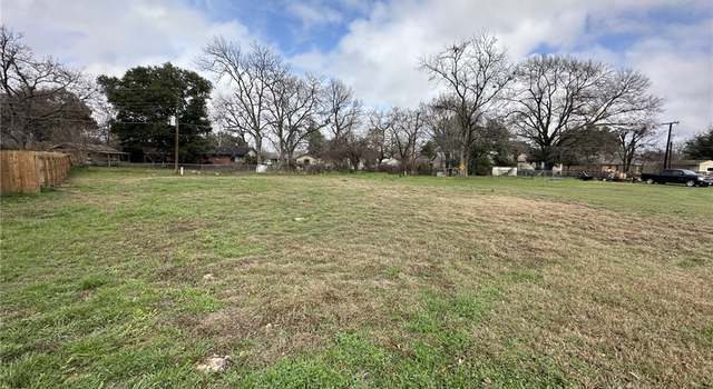 Photo of 20 Lenora Dr, Hearne, TX 77859