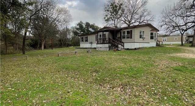 Photo of 205 Kaye St, Snook, TX 77878