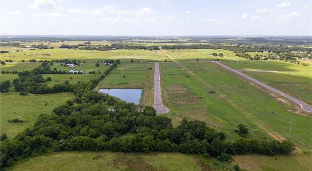 Photo of 4710 Deadwood Ln, Bryan, TX 77808