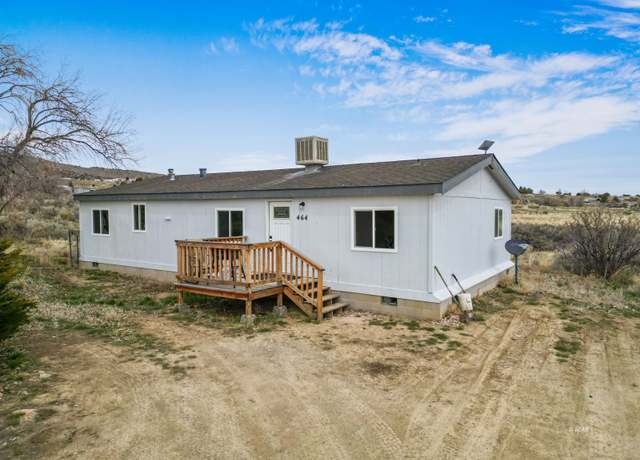 Property at 464 Jasper Dr, Spring Creek, NV 89815, 3 beds, 2 baths