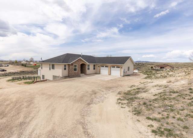 Property at 115 Bluecrest Pl, Spring Creek, NV 89815, 5 beds, 3 baths