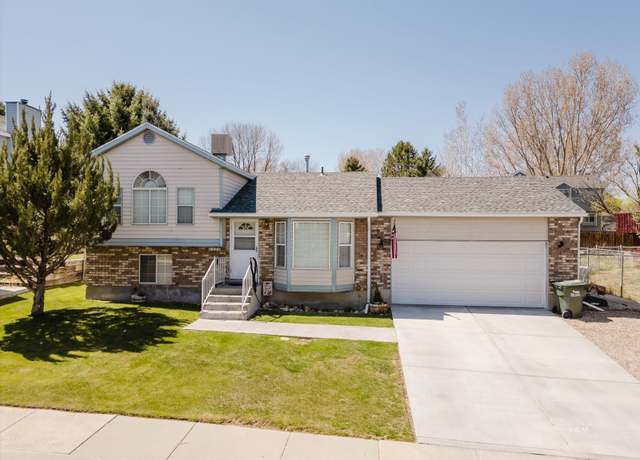 Property at 2305 Sierra Dr, Elko, NV 89801, 4 beds, 2 baths