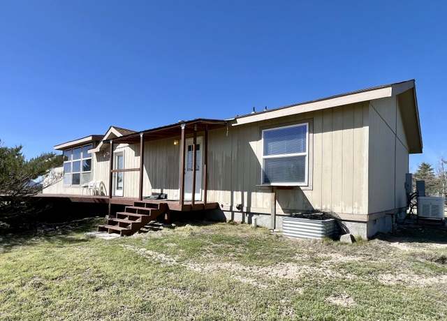 Property at 1353 Lakeview Dr, Spring Creek, NV 89815, 3 beds, 2 baths