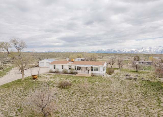Property at 432 Trescartes Ave, Spring Creek, NV 89815, 3 beds, 2 baths