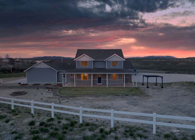 Property at 139 Glenvista Dr, Spring Creek, NV 89815, 5 beds, 3 baths