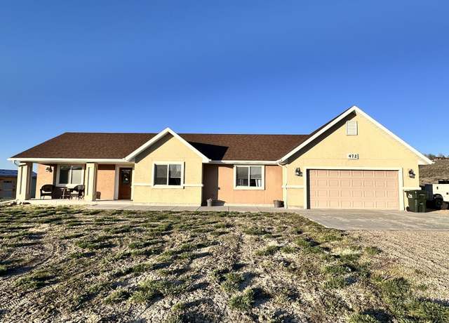 Property at 472 Flora Bay, Spring Creek, NV 89815, 3 beds, 2 baths