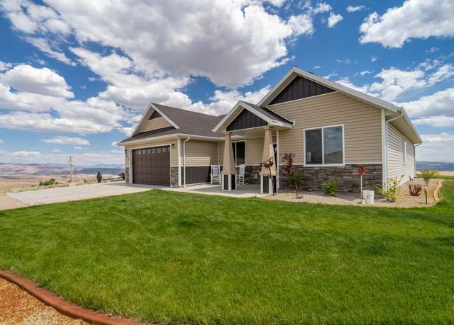 Property at 6271 Mesa Dr, Elko, NV 89801, 4 beds, 2 baths