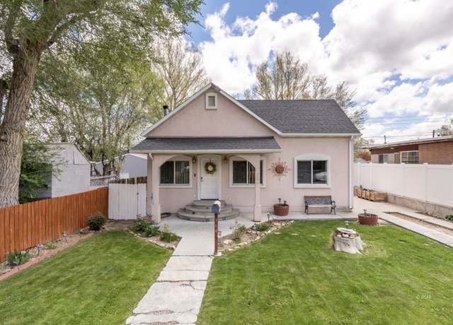 Property at 364 Maple St, Elko, NV 89801, 3 beds, 3 baths
