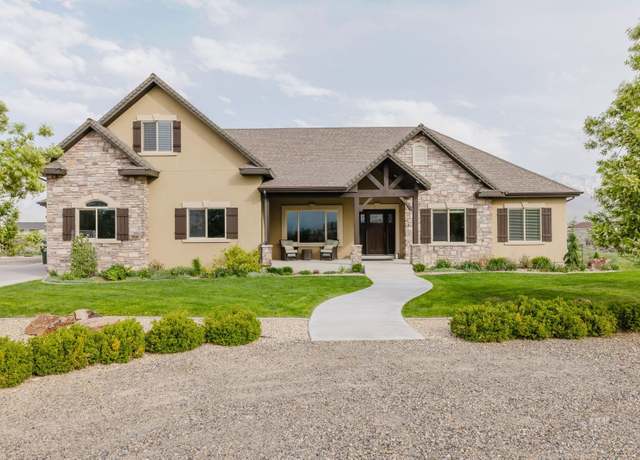 Property at 216 Ashford Dr, Spring Creek, NV 89815, 8 beds, 4.5 baths