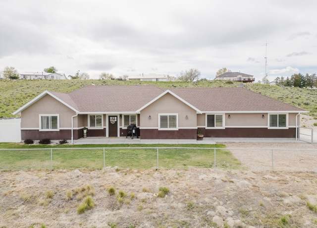 Property at 234 Springfield Pkwy, Spring Creek, NV 89815, 4 beds, 2 baths