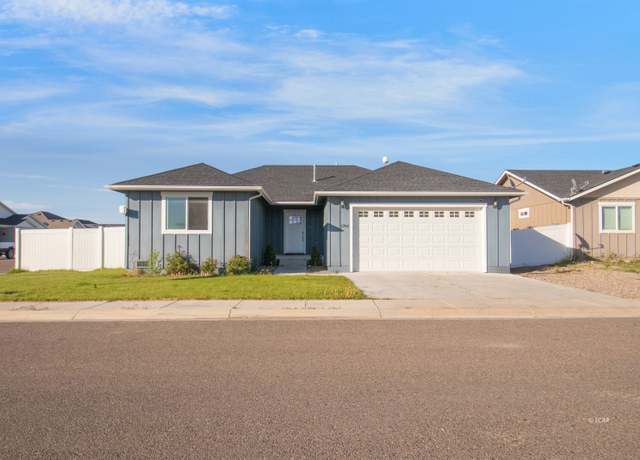 Property at 1706 Flagstone Dr, Elko, NV 89801, 4 beds, 2 baths