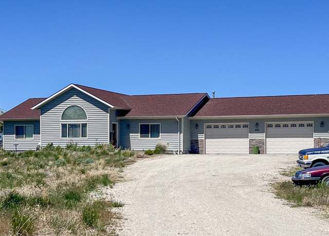Property at 463 Frisco Dr, Spring Creek, NV 89815, 3 beds, 2 baths