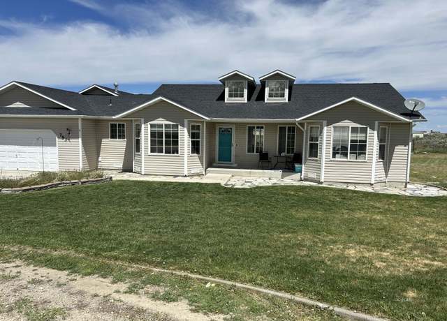 Property at 753 Thorpe Dr, Spring Creek, NV 89815, 4 beds, 2 baths