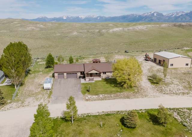 Property at 132 Bartlett Dr, Elko, NV 89815, 4 beds, 4 baths