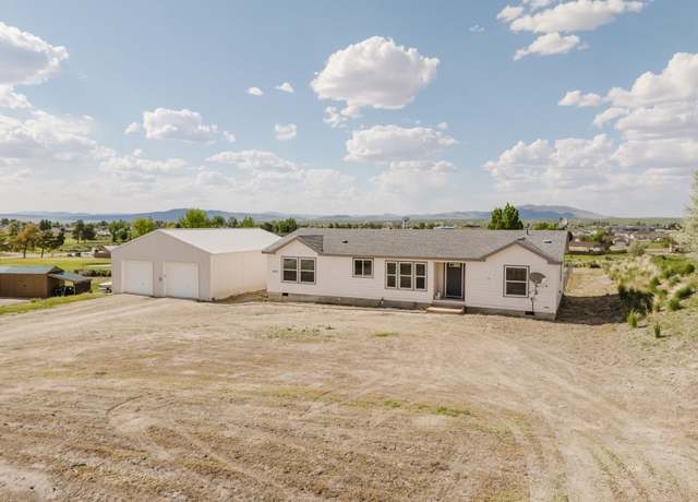 Property at 343 Oakshire Pl, Spring Creek, NV 89815, 3 beds, 2 baths