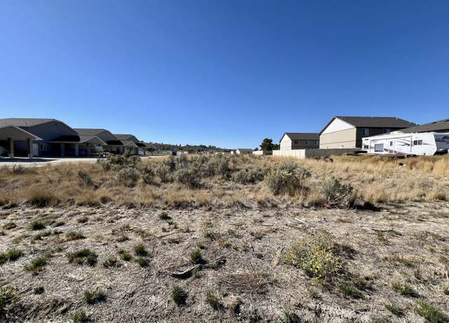 Property at 277 Country Club Pkwy, Spring Creek, NV 89815