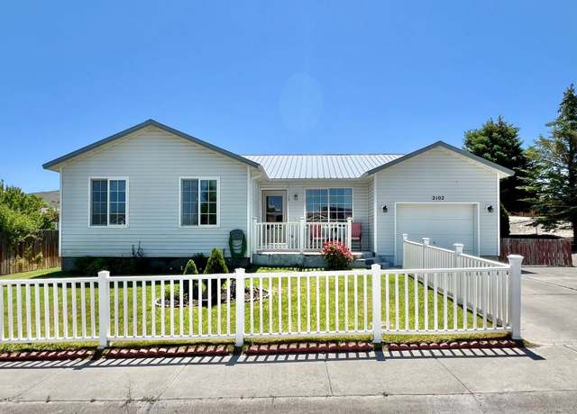 Property at 2102 Liberty Dr, Elko, NV 89801, 3 beds, 2 baths