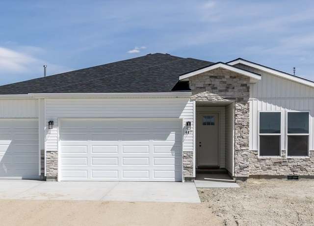 Property at 2943 Eleanor Ct, Elko, NV 89801, 3 beds, 2 baths