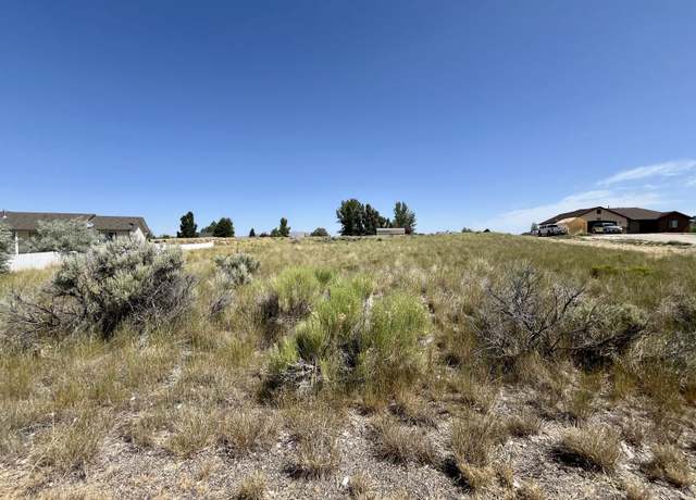 Property at 267 Northglen Dr, Spring Creek, NV 89815