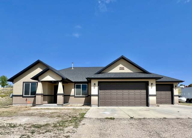 Property at 720 Spring Creek Pkwy, Spring Creek, NV 89815, 4 beds, 2 baths
