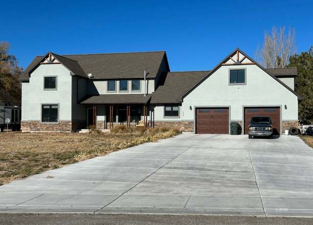 Property at 533 Hogan St, Wells, NV 89835, 5 beds, 3 baths