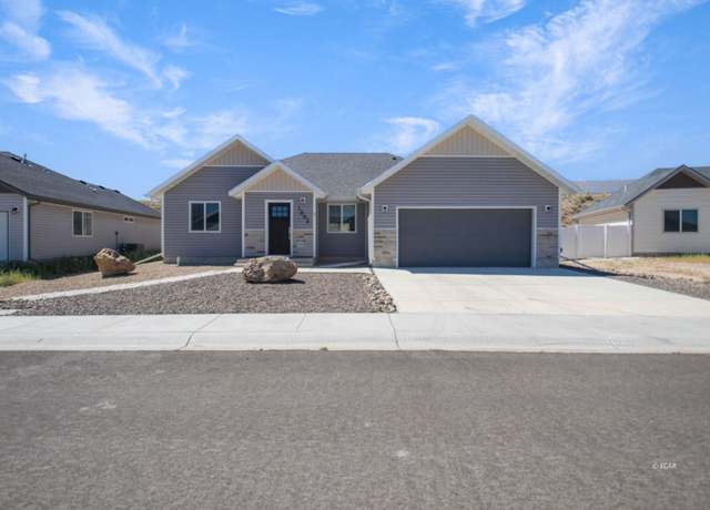 Property at 1862 Deerfield Way, Elko, NV 89801, 4 beds, 2 baths