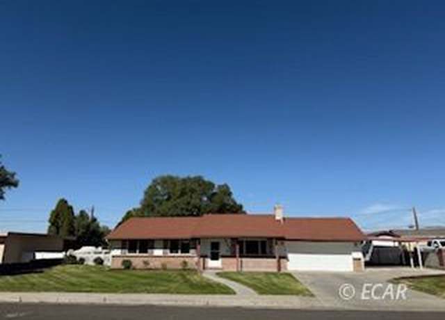 Property at 1045 Dotta Dr, Elko, NV 89801, 3 beds, 2 baths