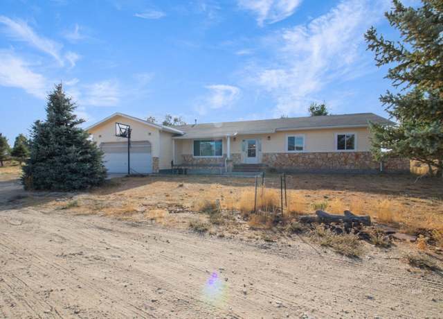 Property at 287 Flora Dr, Spring Creek, NV 89815, 3 beds, 2.5 baths