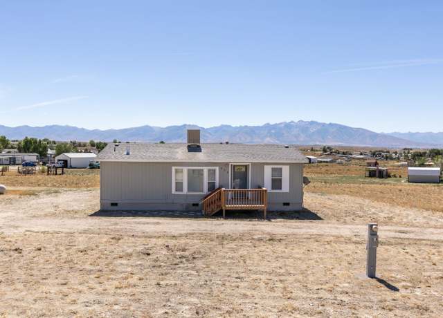 Property at 524 Tiffany Dr, Spring Creek, NV 89815, 3 beds, 2 baths