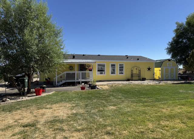 Property at 748 Spring Valley Pkwy, Spring Creek, NV 89815, 3 beds, 2 baths