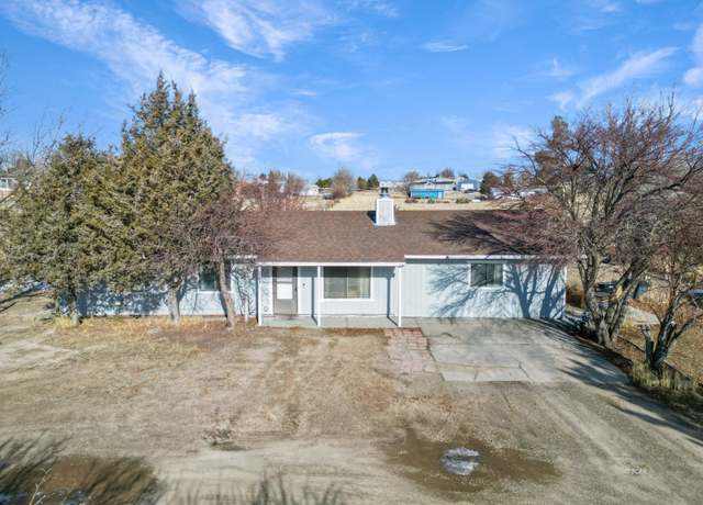 Property at 551 Tiffany Dr, Spring Creek, NV 89815, 3 beds, 2 baths