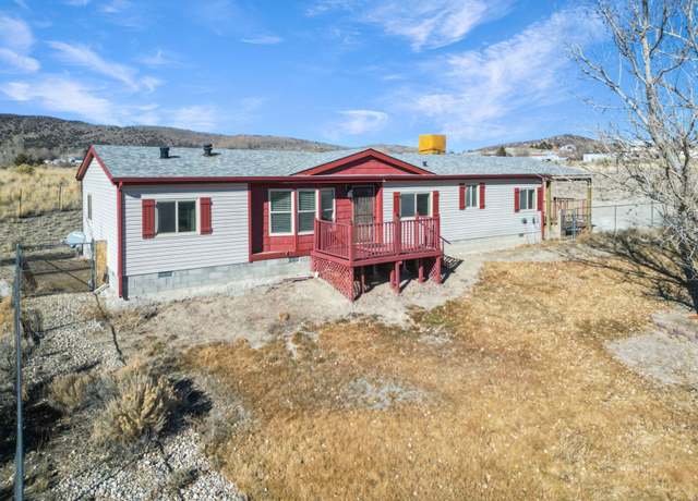 Property at 552 Tiffany Dr, Spring Creek, NV 89815, 3 beds, 2 baths