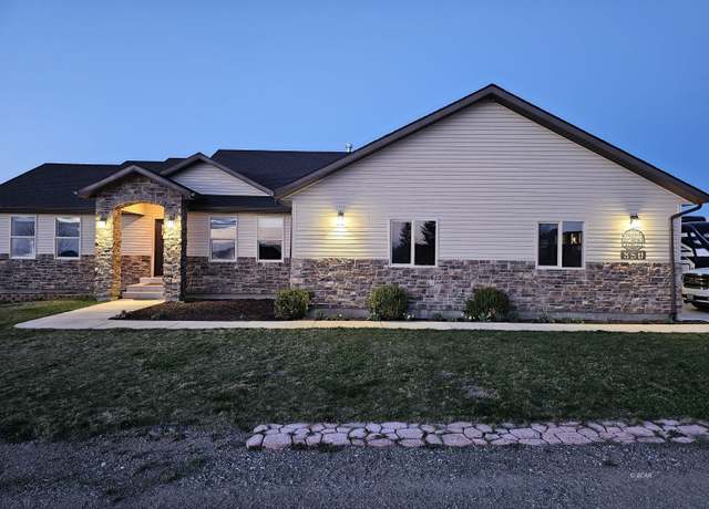 Property at 850 One Eye Dr, Spring Creek, NV 89815, 5 beds, 3.5 baths