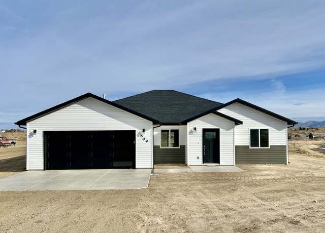 Property at 4316 Campbell Rd, Elko, NV 89801, 4 beds, 2 baths