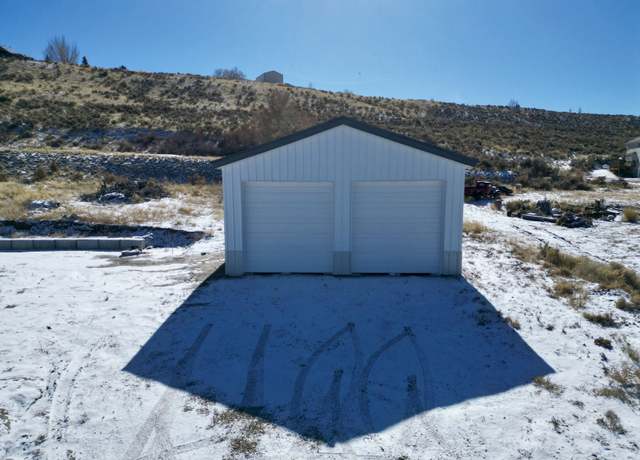 Property at 344 Oakshire Pl, Spring Creek, NV 89815