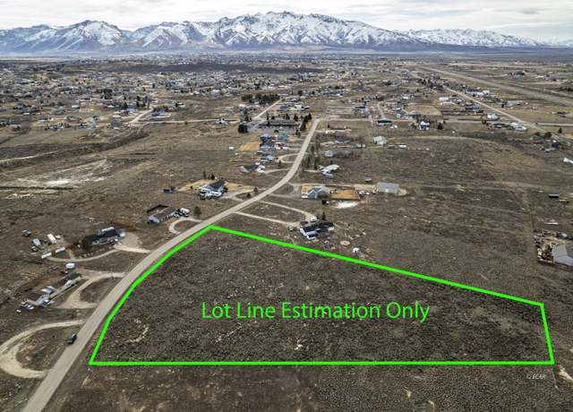 Property at 277 Glenvista Dr, Spring Creek, NV 89815