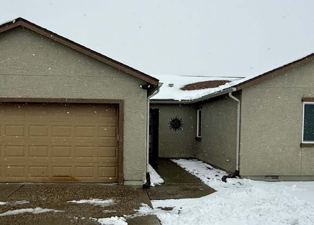 Property at 218 Sage Glen Dr, Spring Creek, NV 89815, 3 beds, 2 baths
