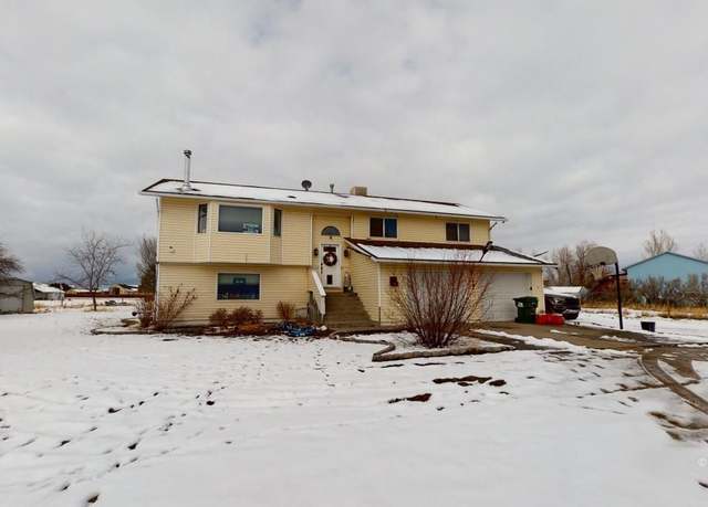 Property at 391 Edgebrook Dr, Spring Creek, NV 89815, 4 beds, 3 baths